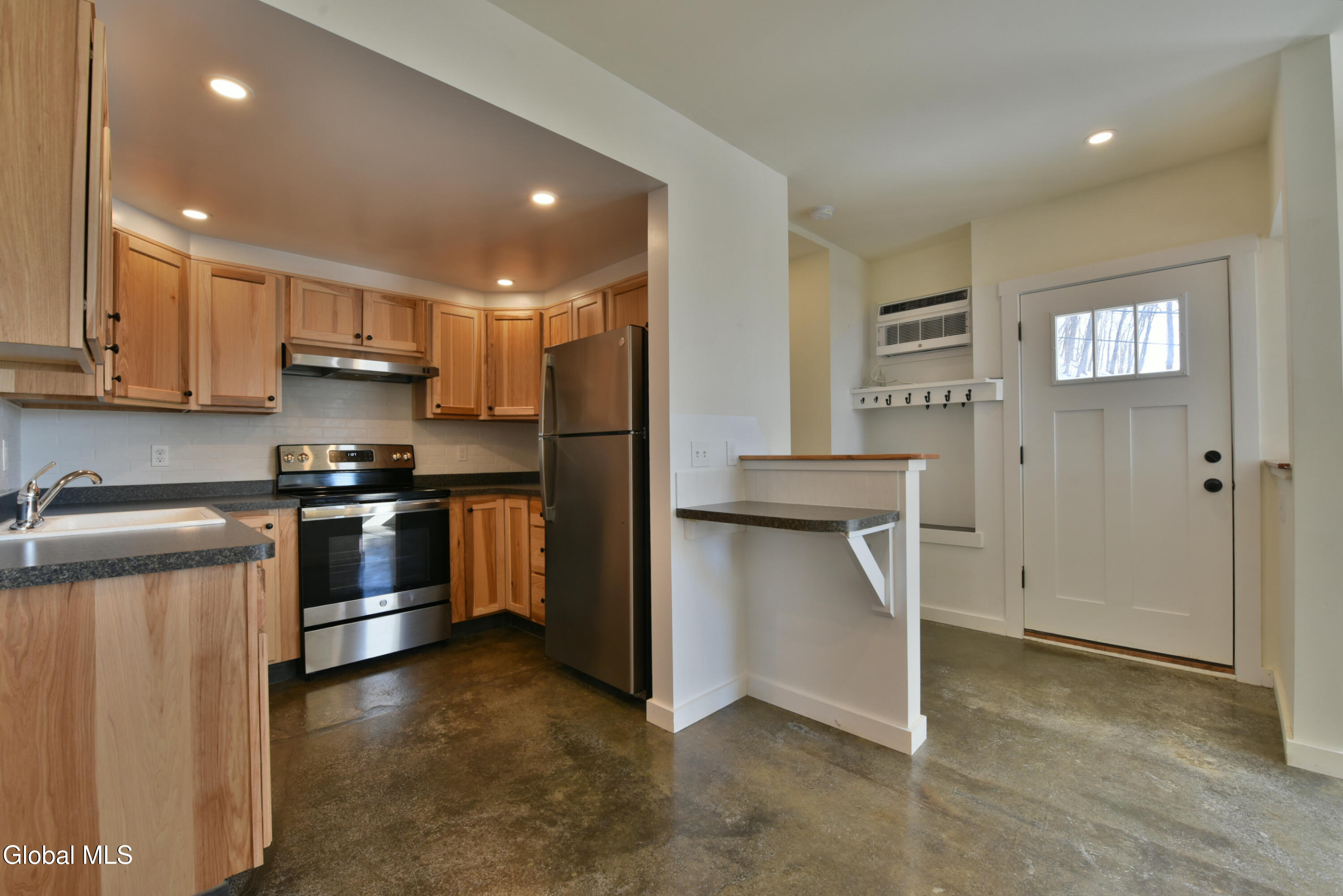 28-30 1st Street Castleton On Hudson NY 12033
