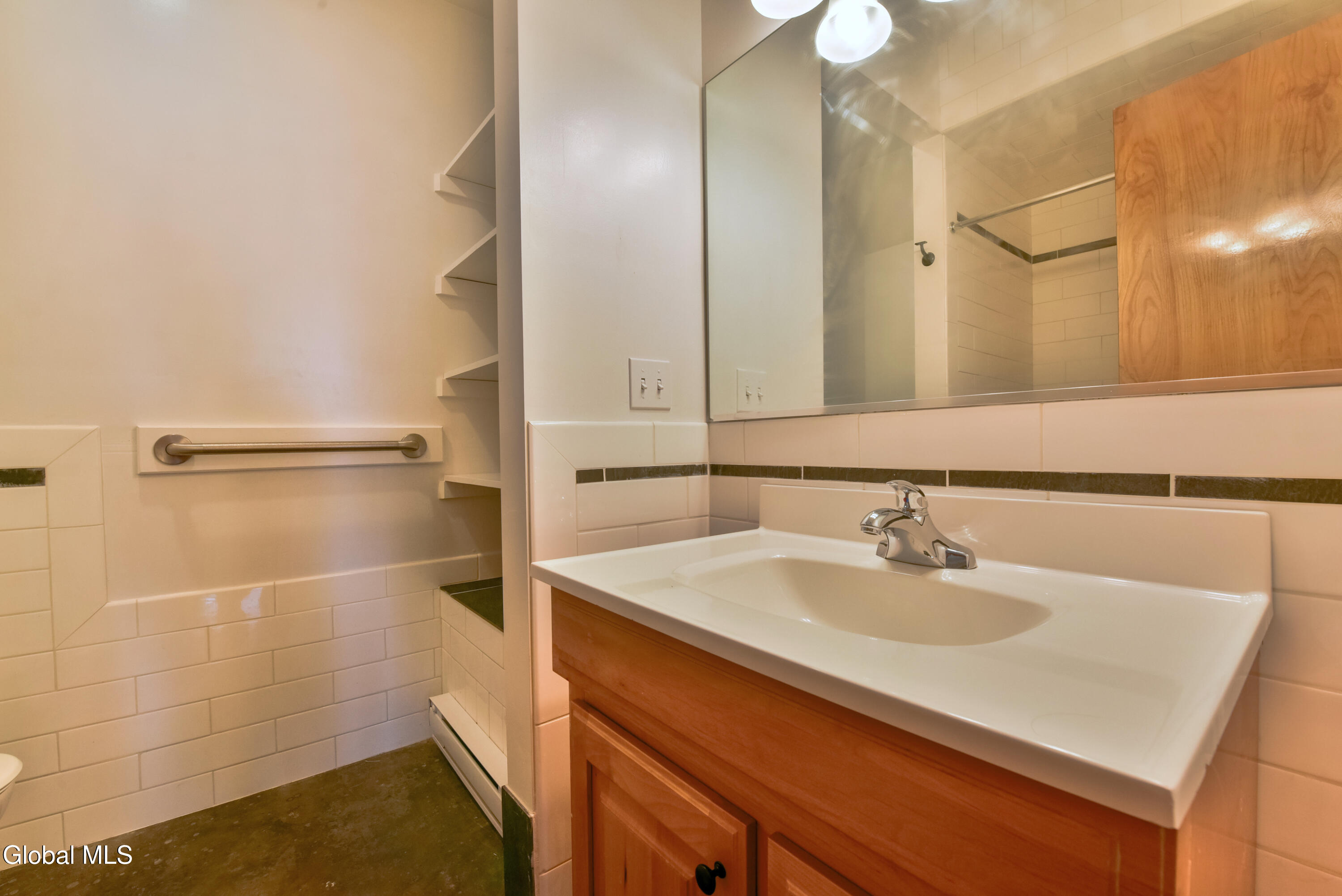 28-30 1st Street Castleton On Hudson NY 12033