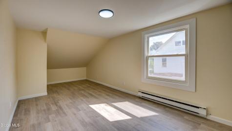14 Crescent Avenue Amsterdam NY 12010