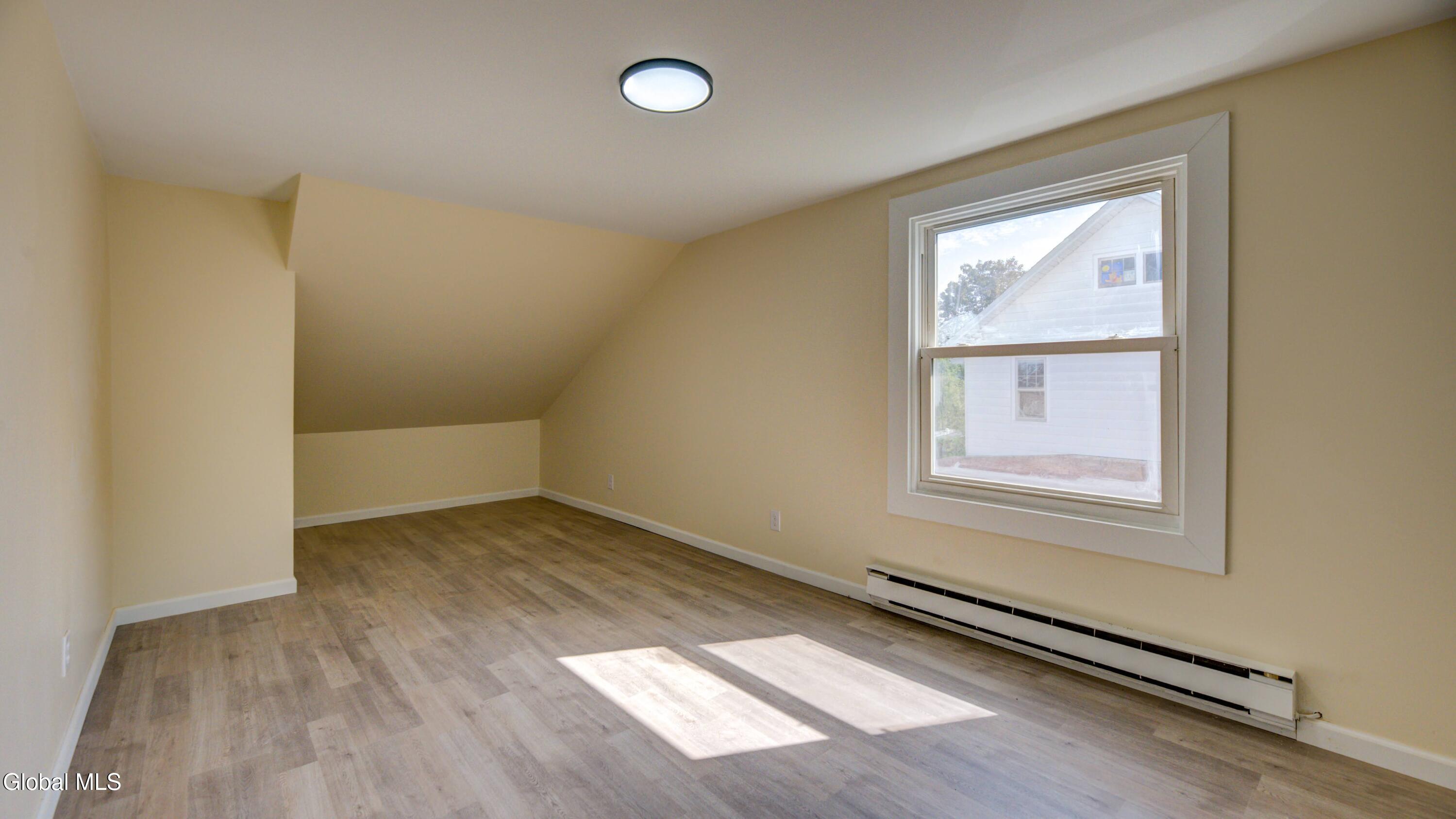14 Crescent Avenue Amsterdam NY 12010