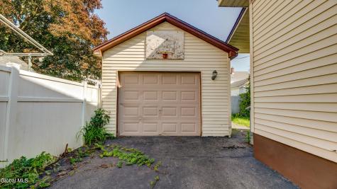 14 Crescent Avenue Amsterdam NY 12010