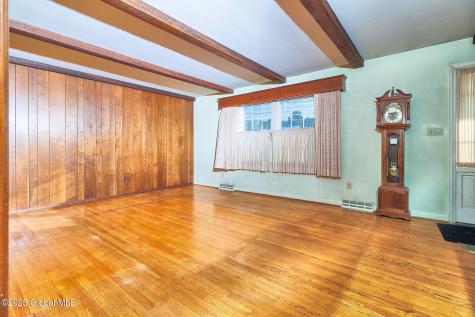 2757 Maida Lane Schenectady NY 12306