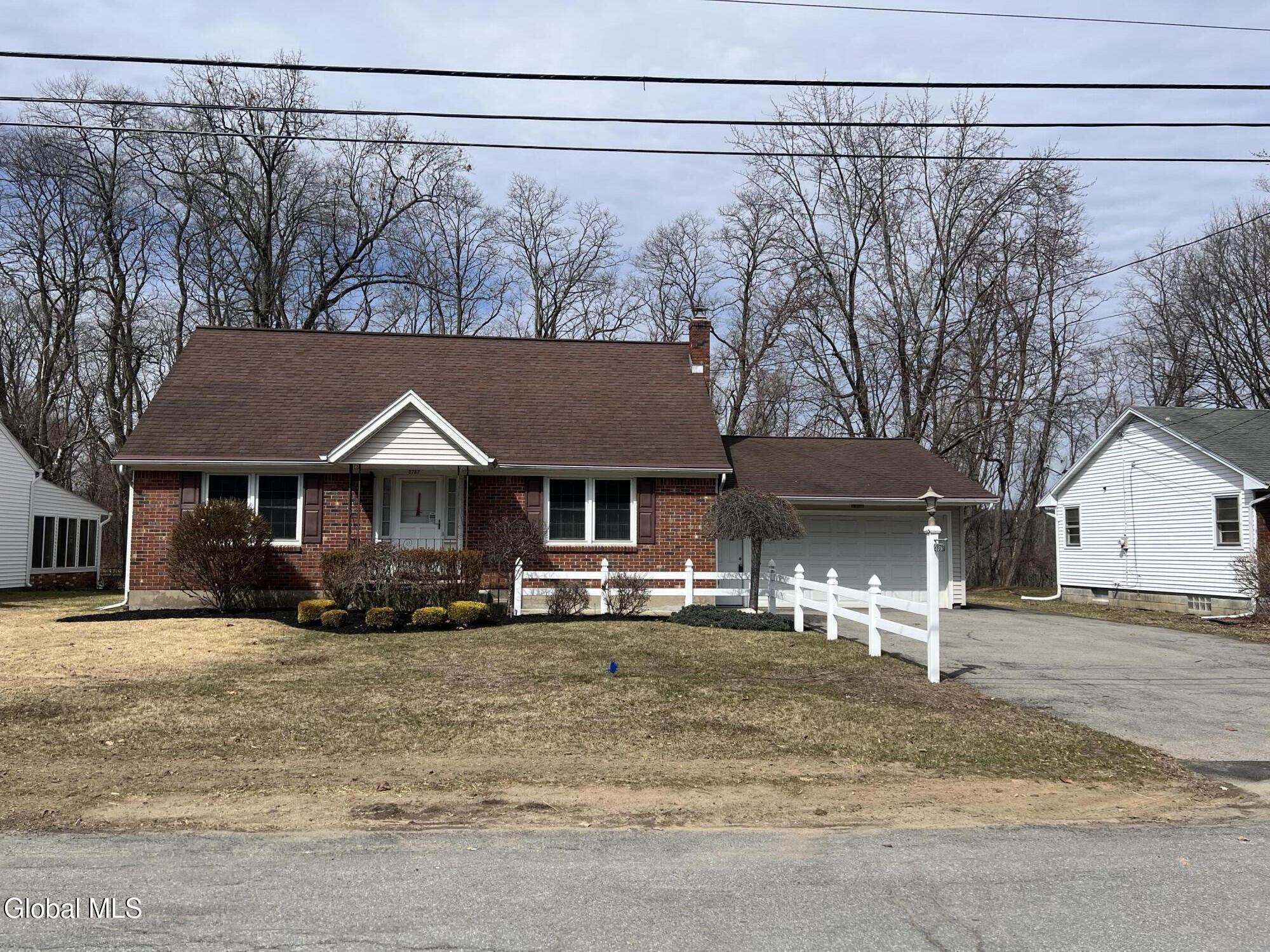 2757 Maida Lane Schenectady NY 12306