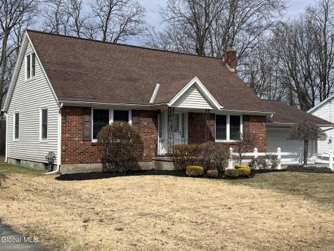 2757 Maida Lane Schenectady NY 12306