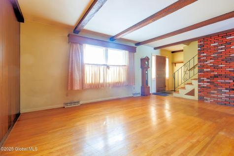 2757 Maida Lane Schenectady NY 12306