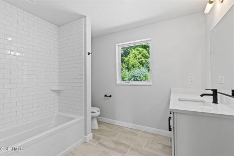 15 Footpath Way Lake George NY 12845