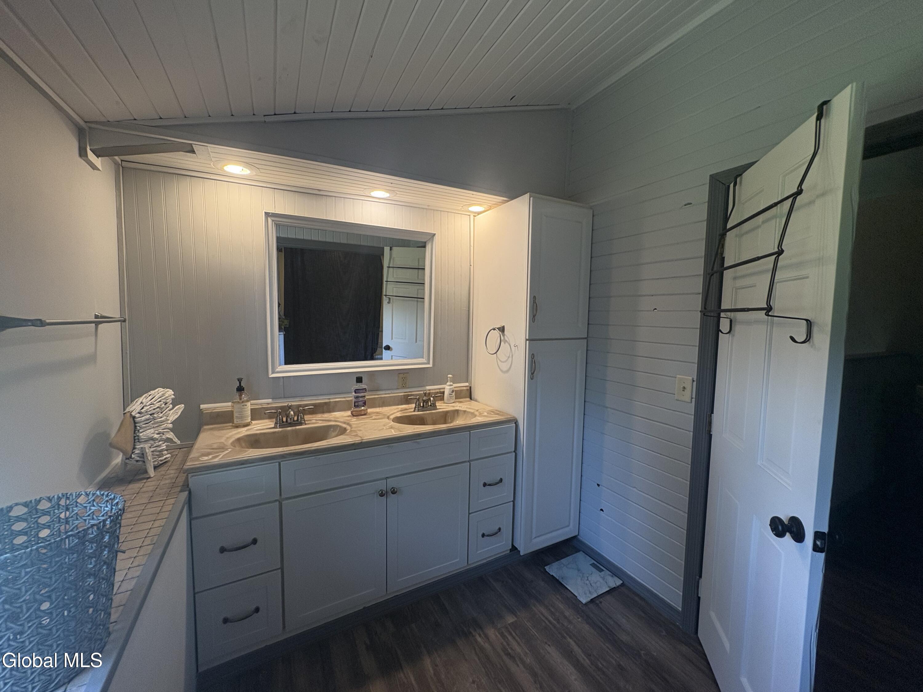 58 Wolcott Road Crown Point NY 12928