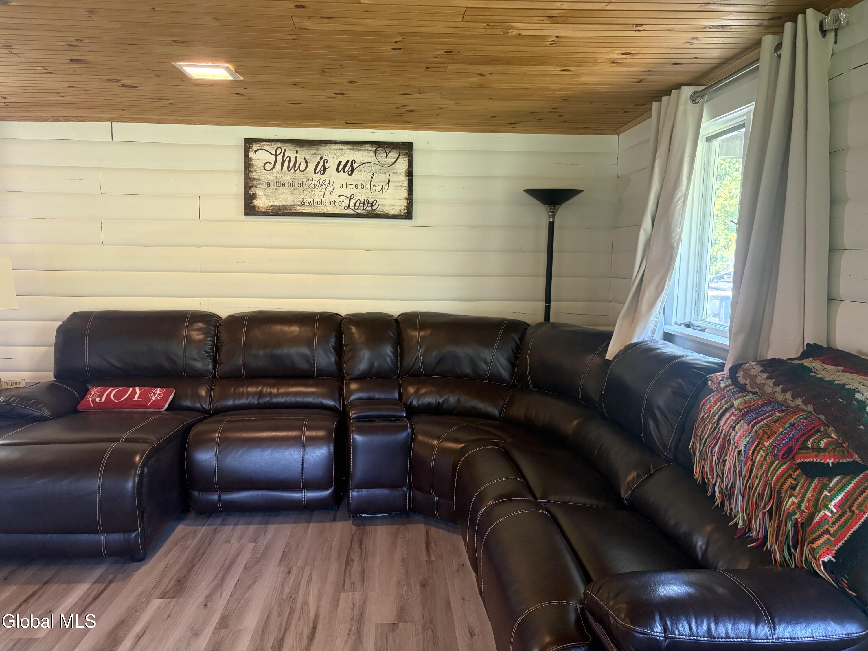 58 Wolcott Road Crown Point NY 12928