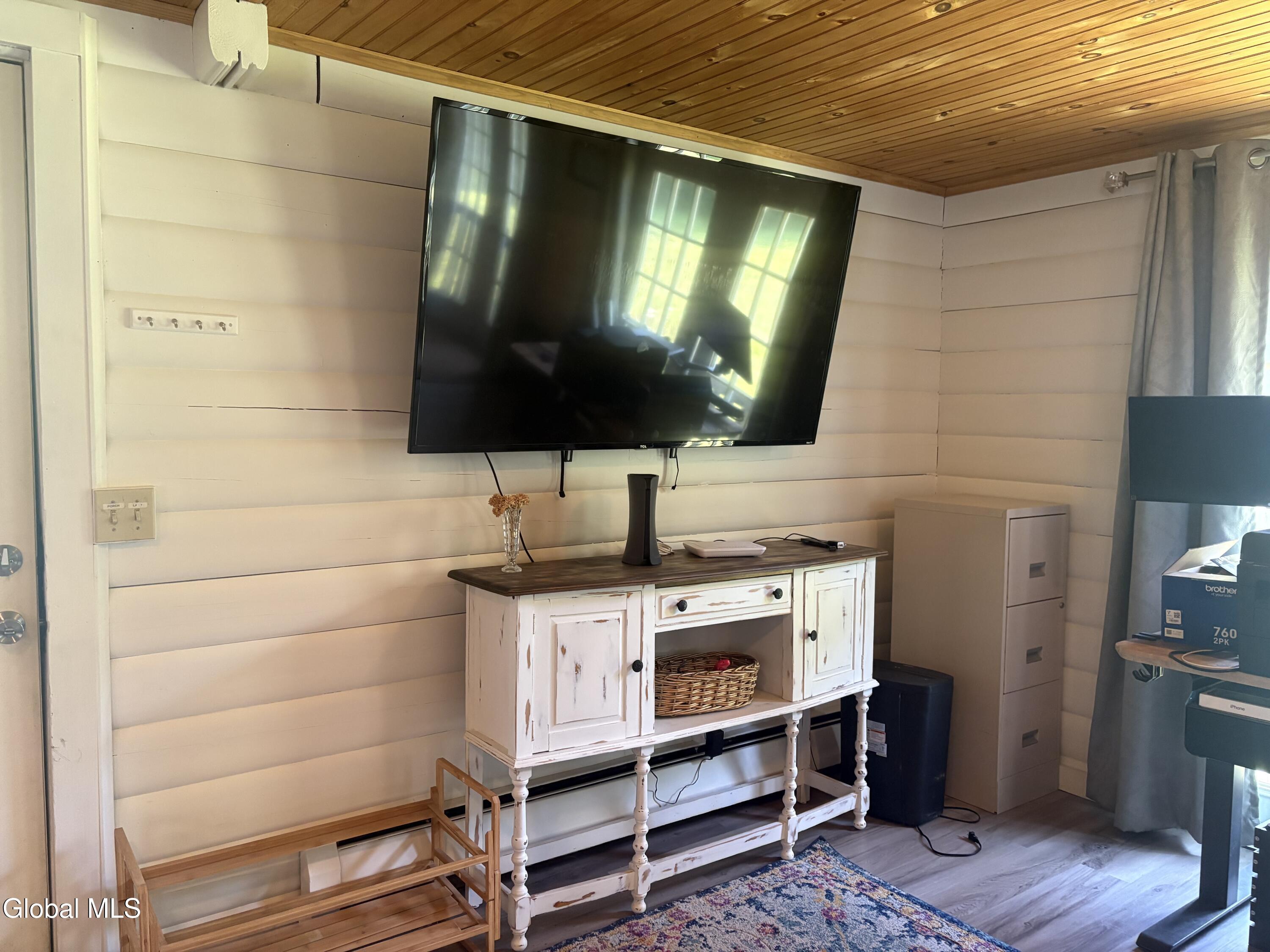 58 Wolcott Road Crown Point NY 12928