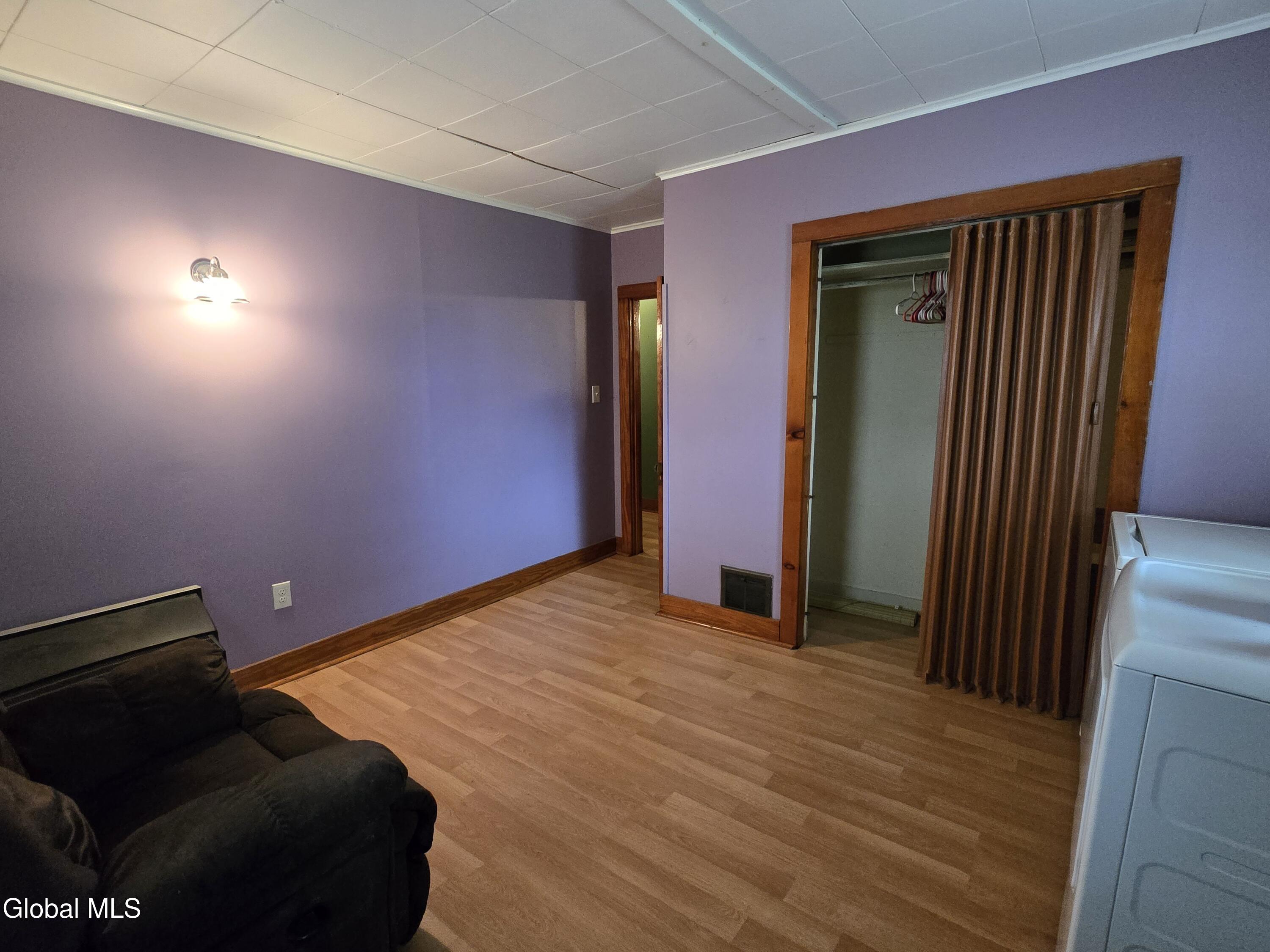 105 E 6th Avenue Johnstown NY 12095