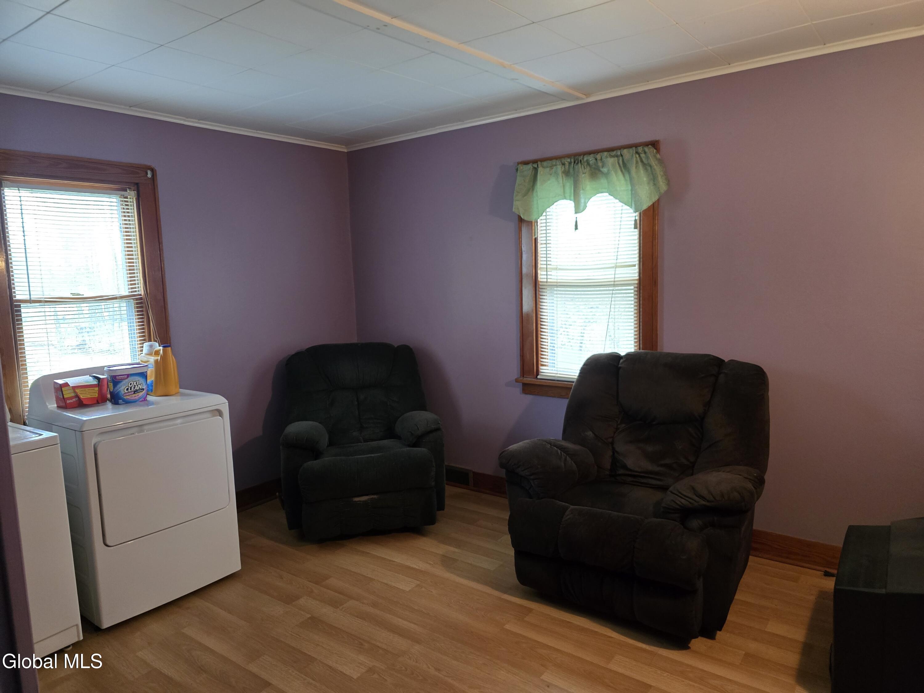 105 E 6th Avenue Johnstown NY 12095