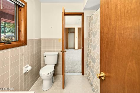 37 Crow Ridge Road Voorheesville NY 12186