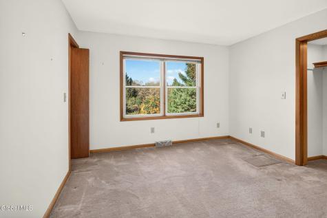 37 Crow Ridge Road Voorheesville NY 12186