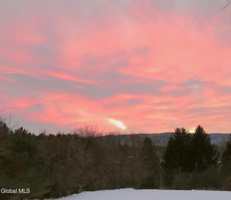 37 Crow Ridge Road Voorheesville NY 12186