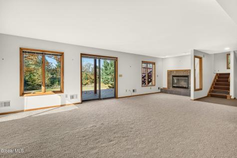 37 Crow Ridge Road Voorheesville NY 12186