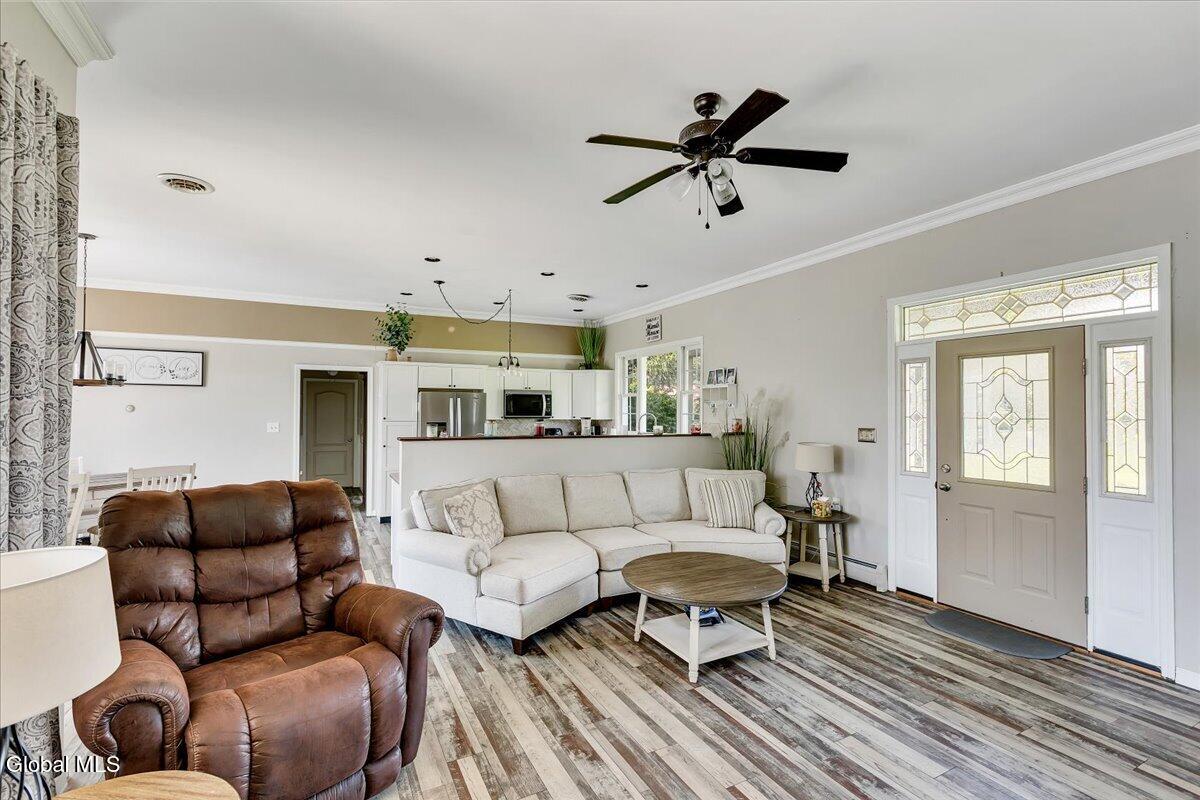 111 Orchard Lane West Sand Lake NY 12196