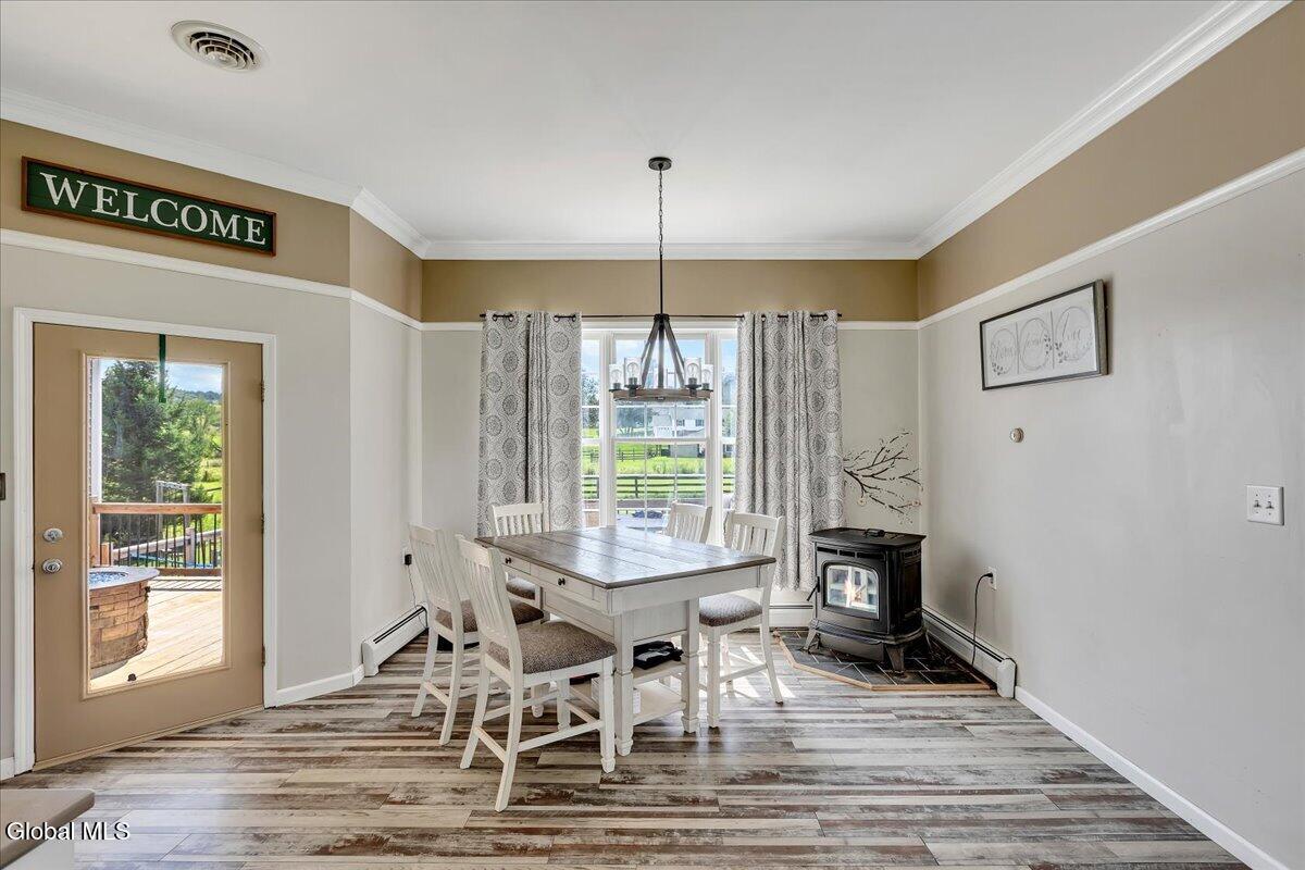 111 Orchard Lane West Sand Lake NY 12196