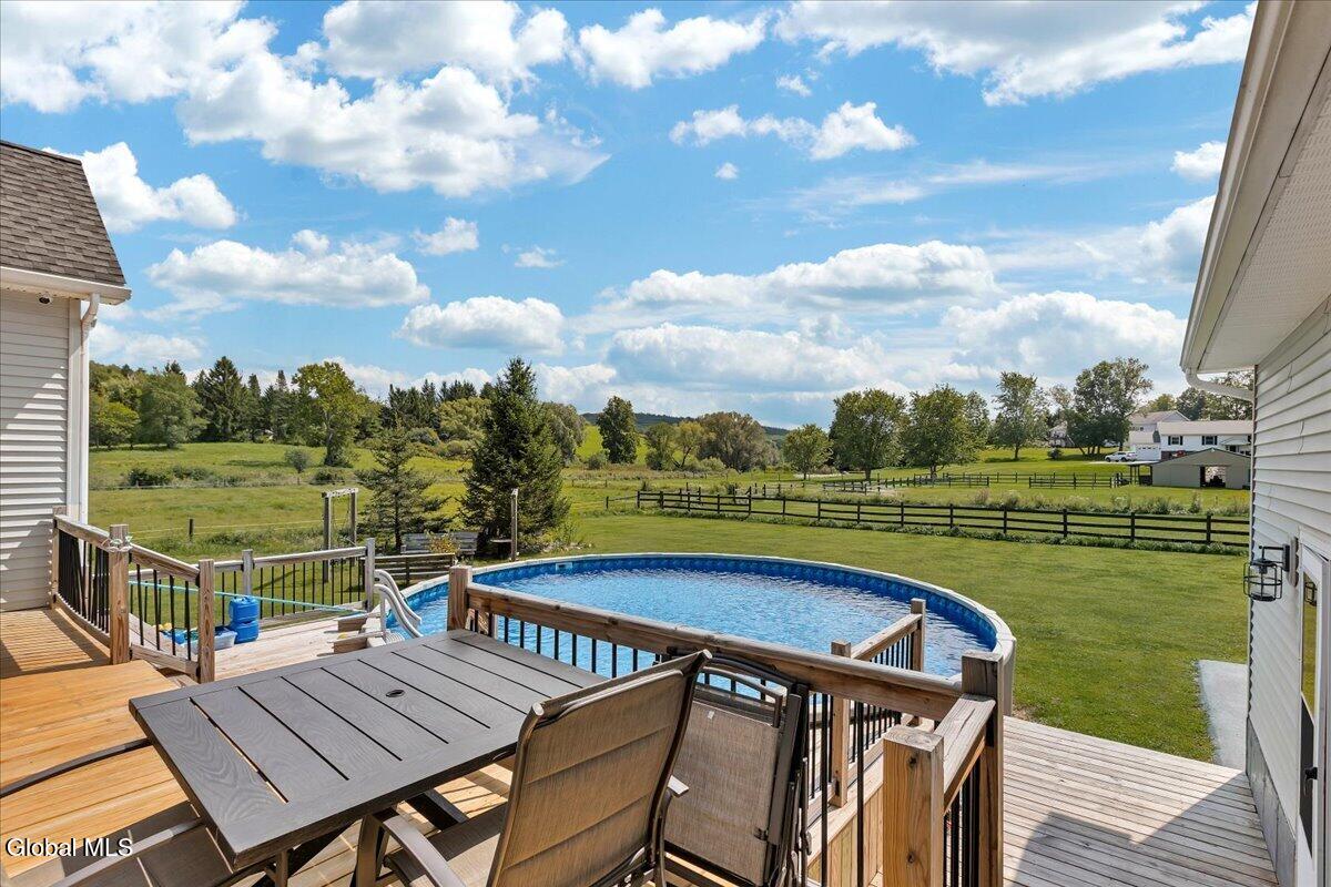 111 Orchard Lane West Sand Lake NY 12196