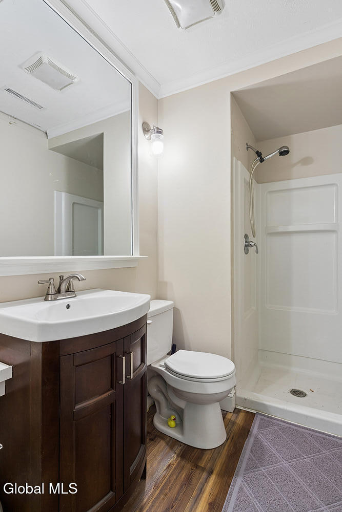 2 Cary Street Ravena NY 12143