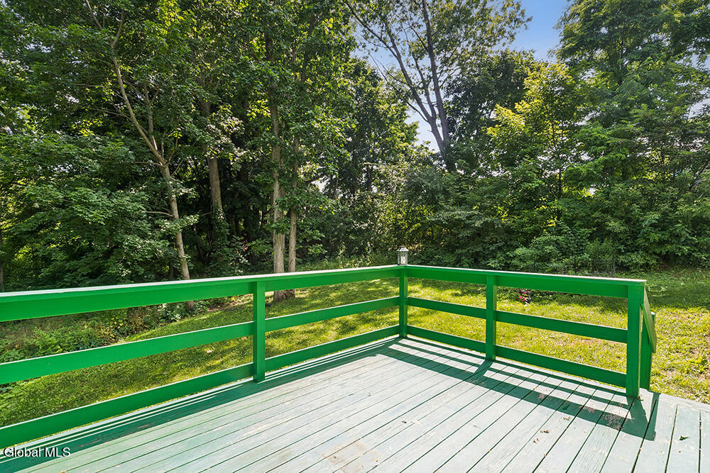 2 Cary Street Ravena NY 12143