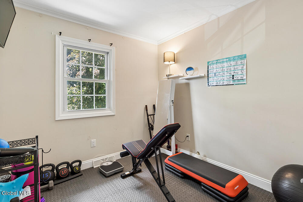 2 Cary Street Ravena NY 12143