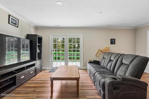 2 Cary Street Ravena NY 12143