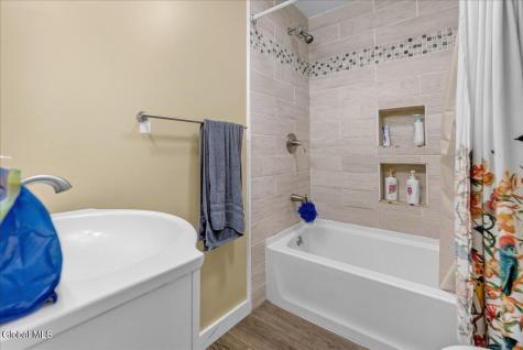9 Hollister Road Corinth NY 12822