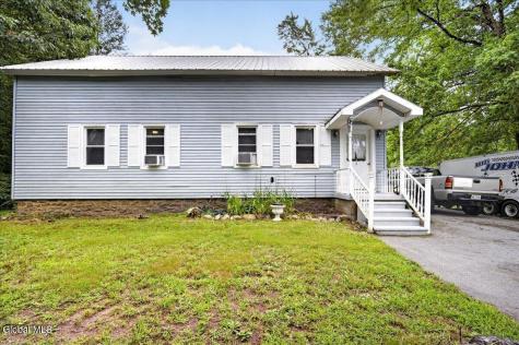 9 Hollister Road Corinth NY 12822