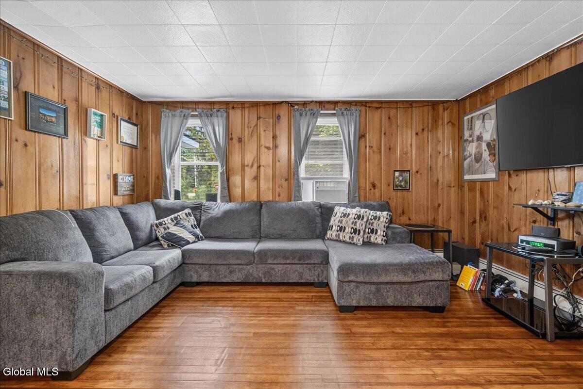 9 Hollister Road Corinth NY 12822