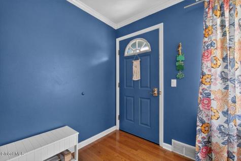 8 Helen Court Glenville NY 12302