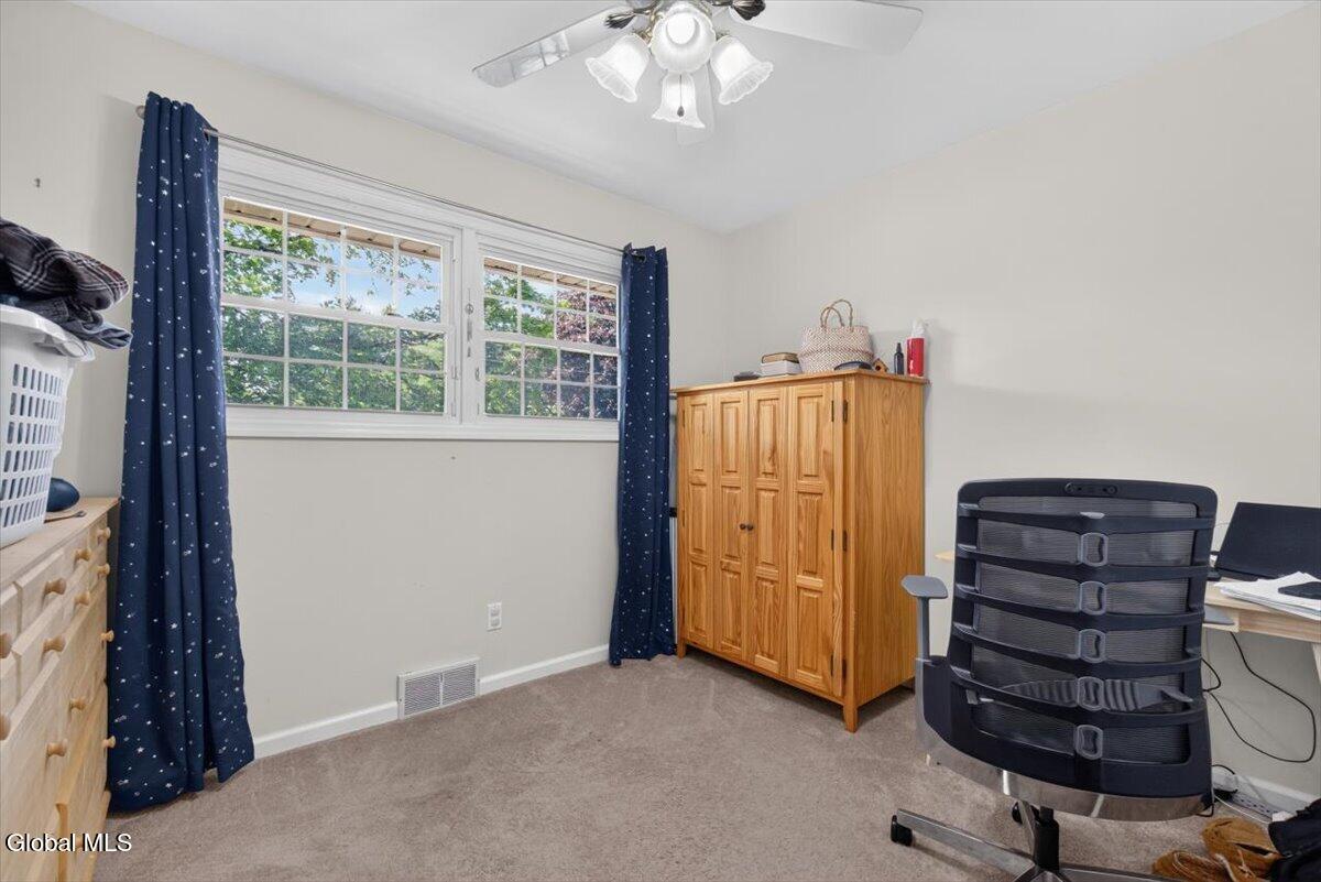 8 Helen Court Glenville NY 12302