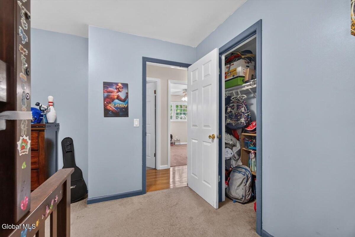 8 Helen Court Glenville NY 12302