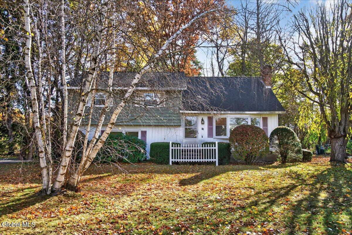 44 Damask Drive Clifton Park NY 12065