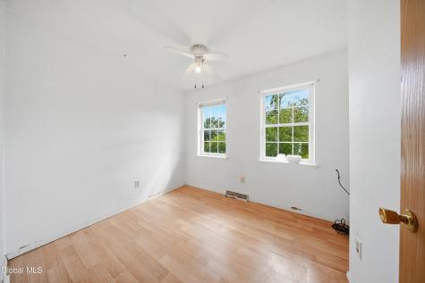 27 Wynantskill Way Troy NY 12180