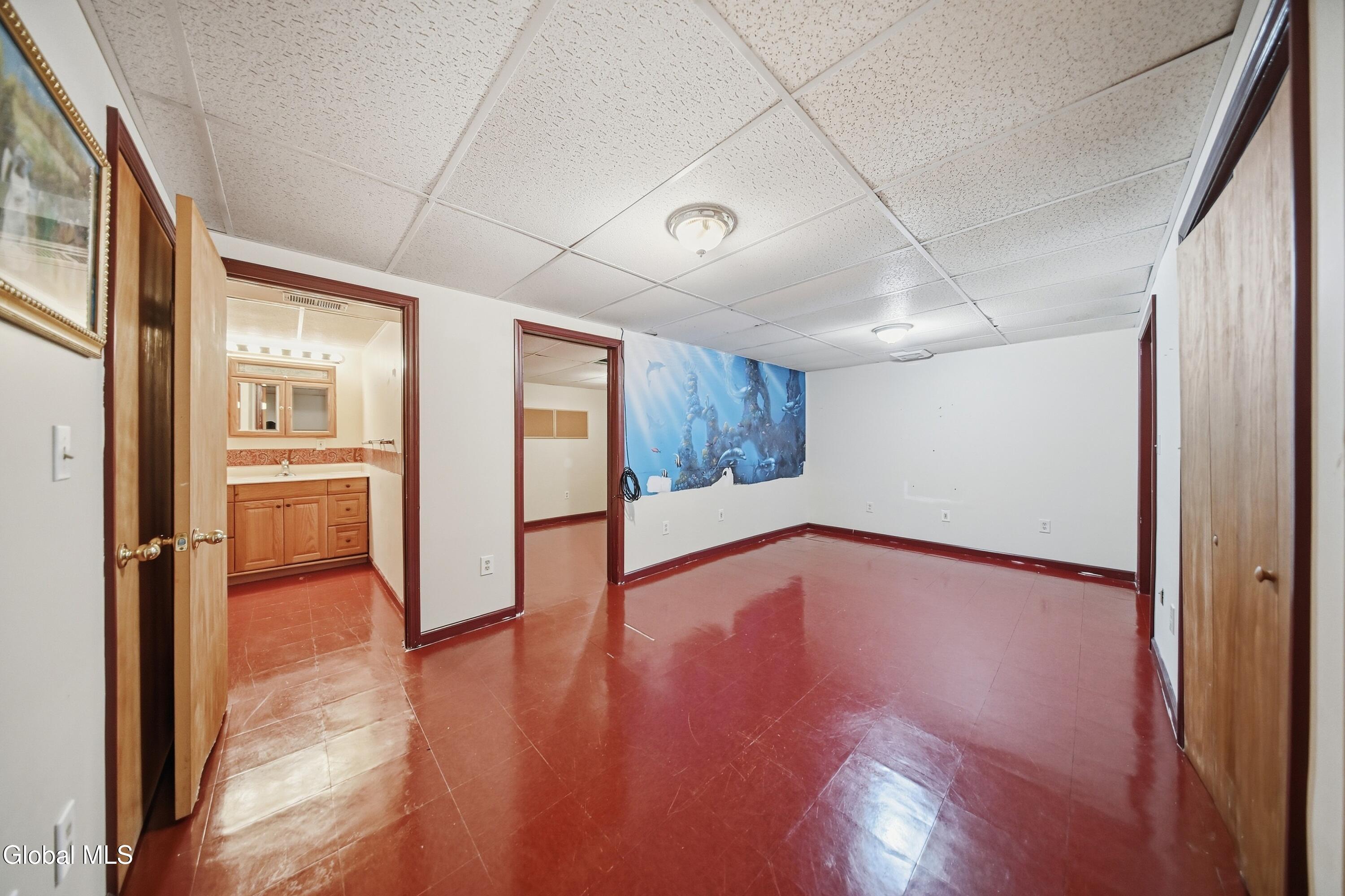 27 Wynantskill Way Troy NY 12180