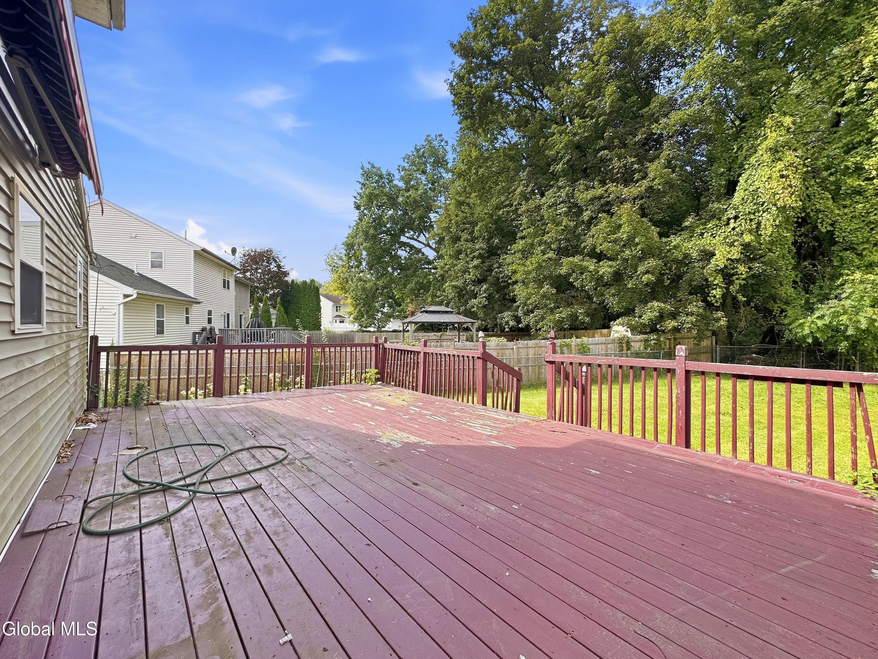 27 Wynantskill Way Troy NY 12180