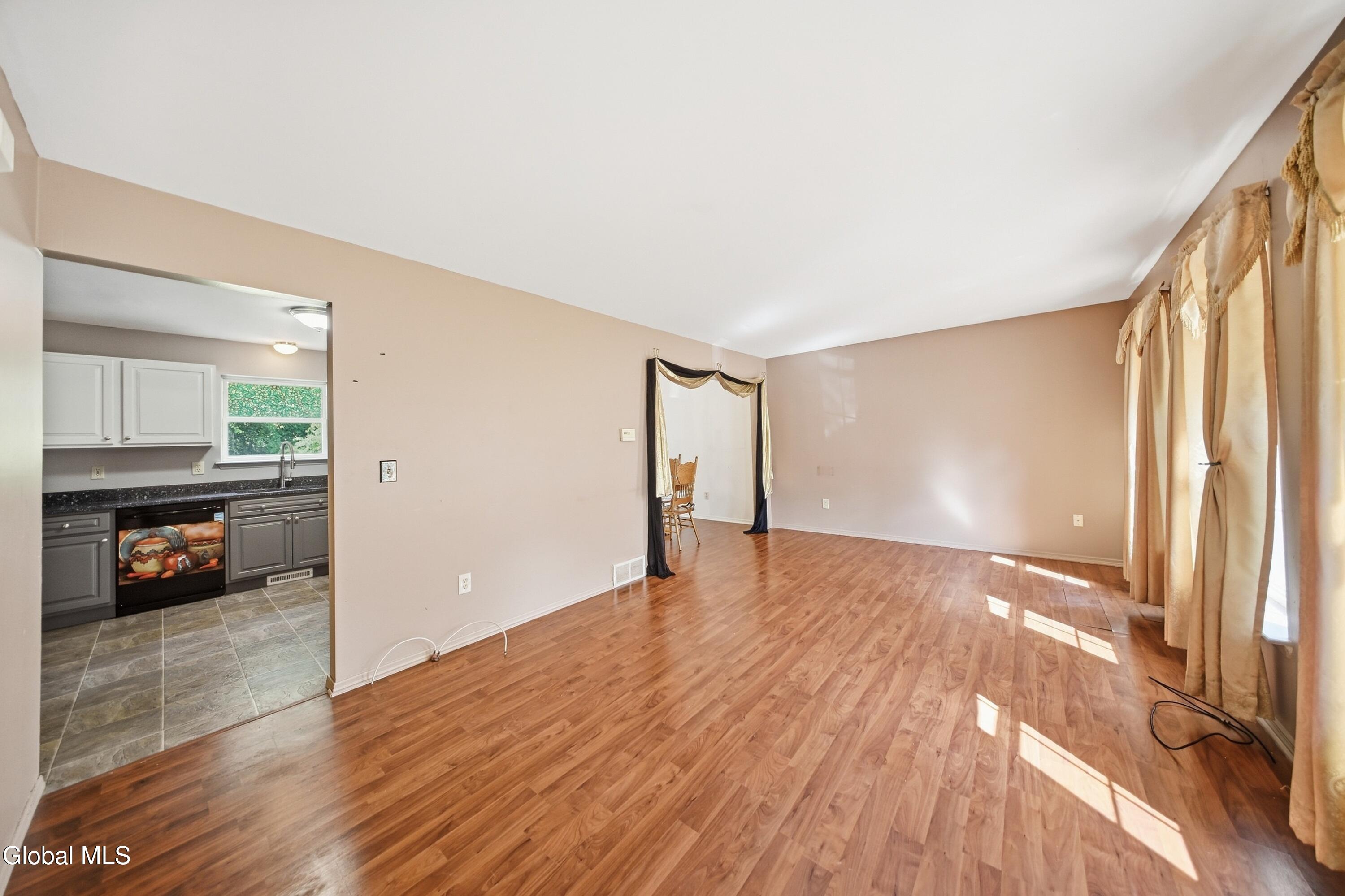 27 Wynantskill Way Troy NY 12180
