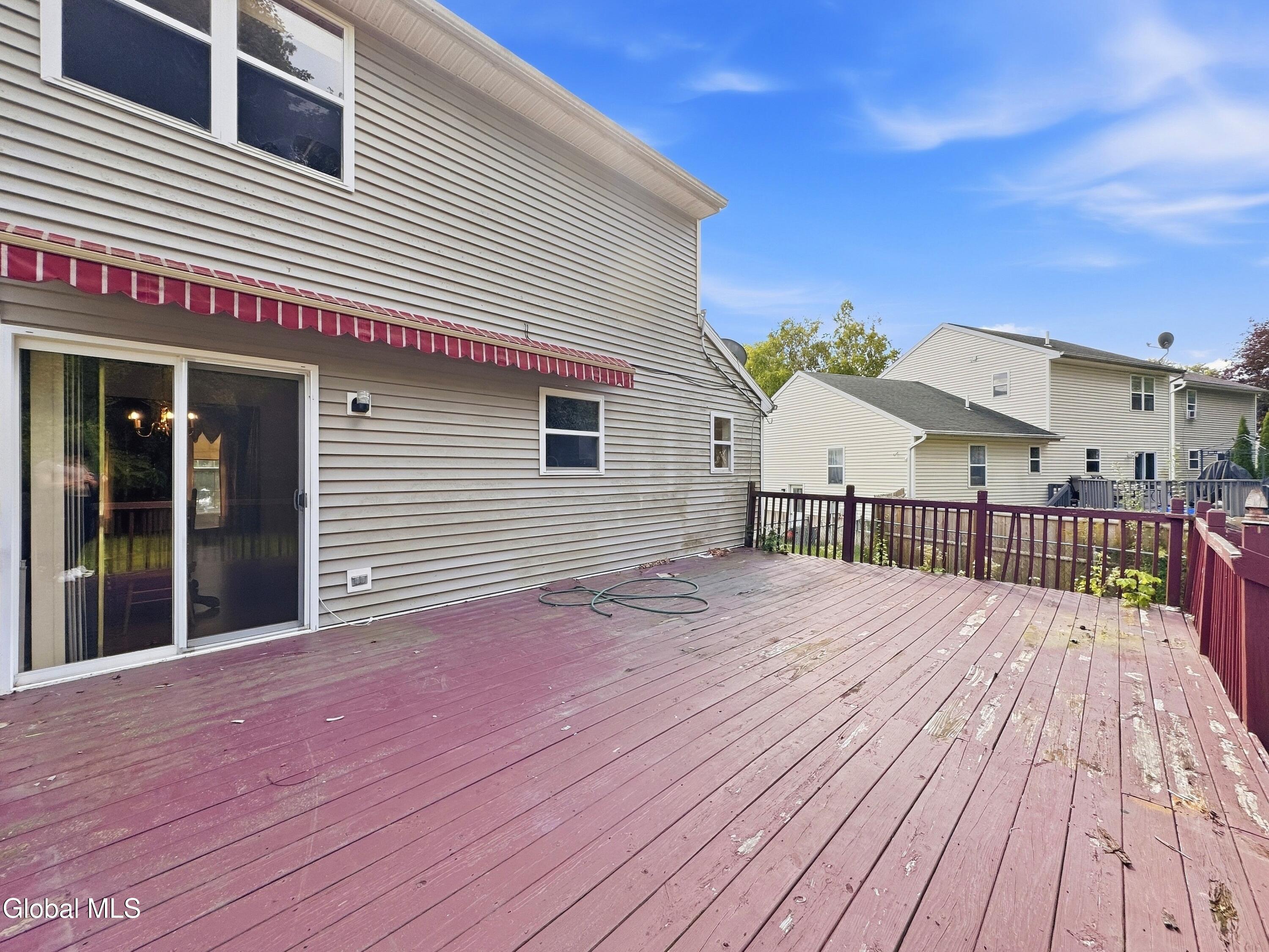 27 Wynantskill Way Troy NY 12180