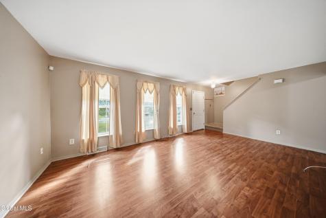 27 Wynantskill Way Troy NY 12180