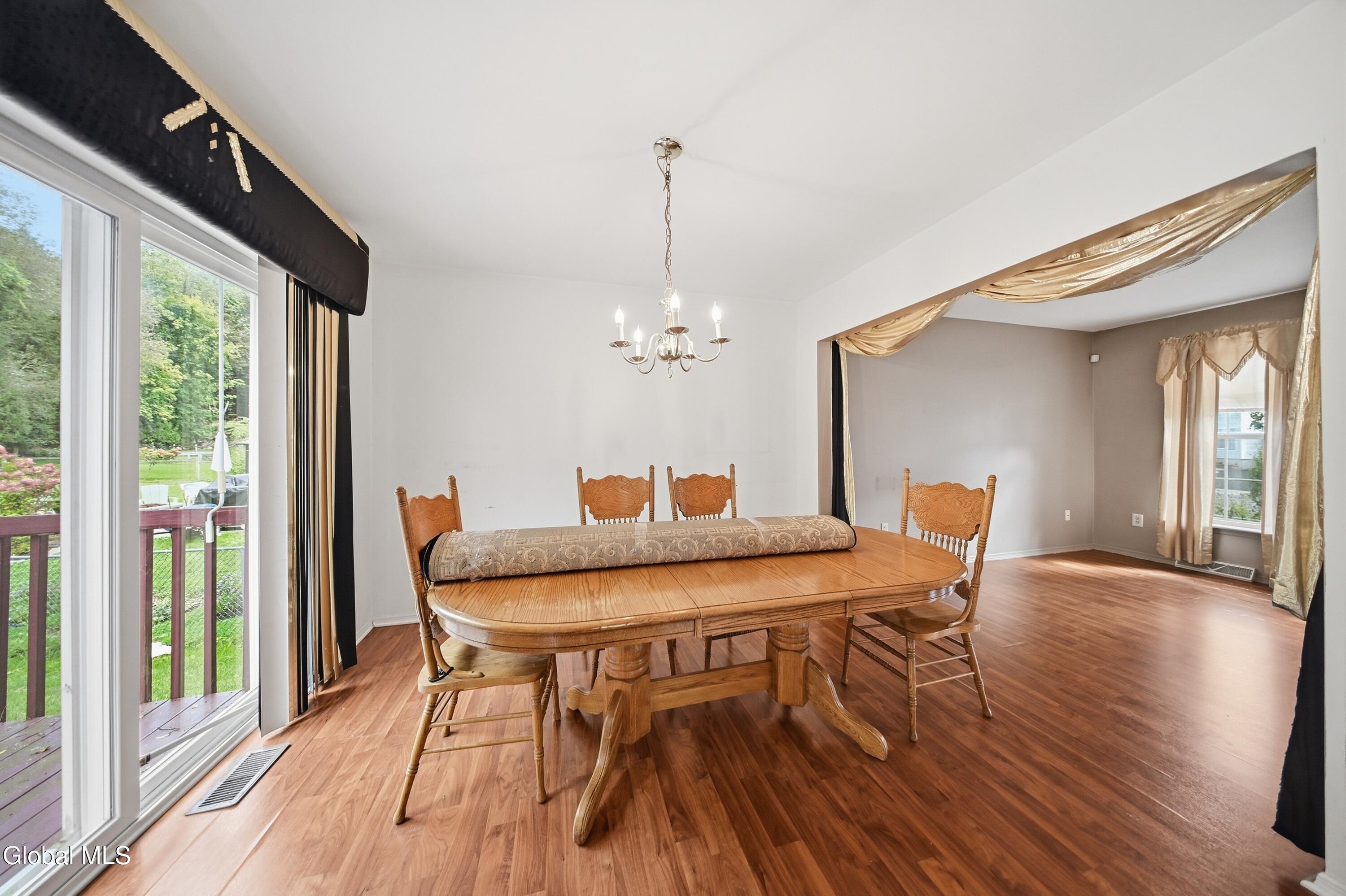 27 Wynantskill Way Troy NY 12180