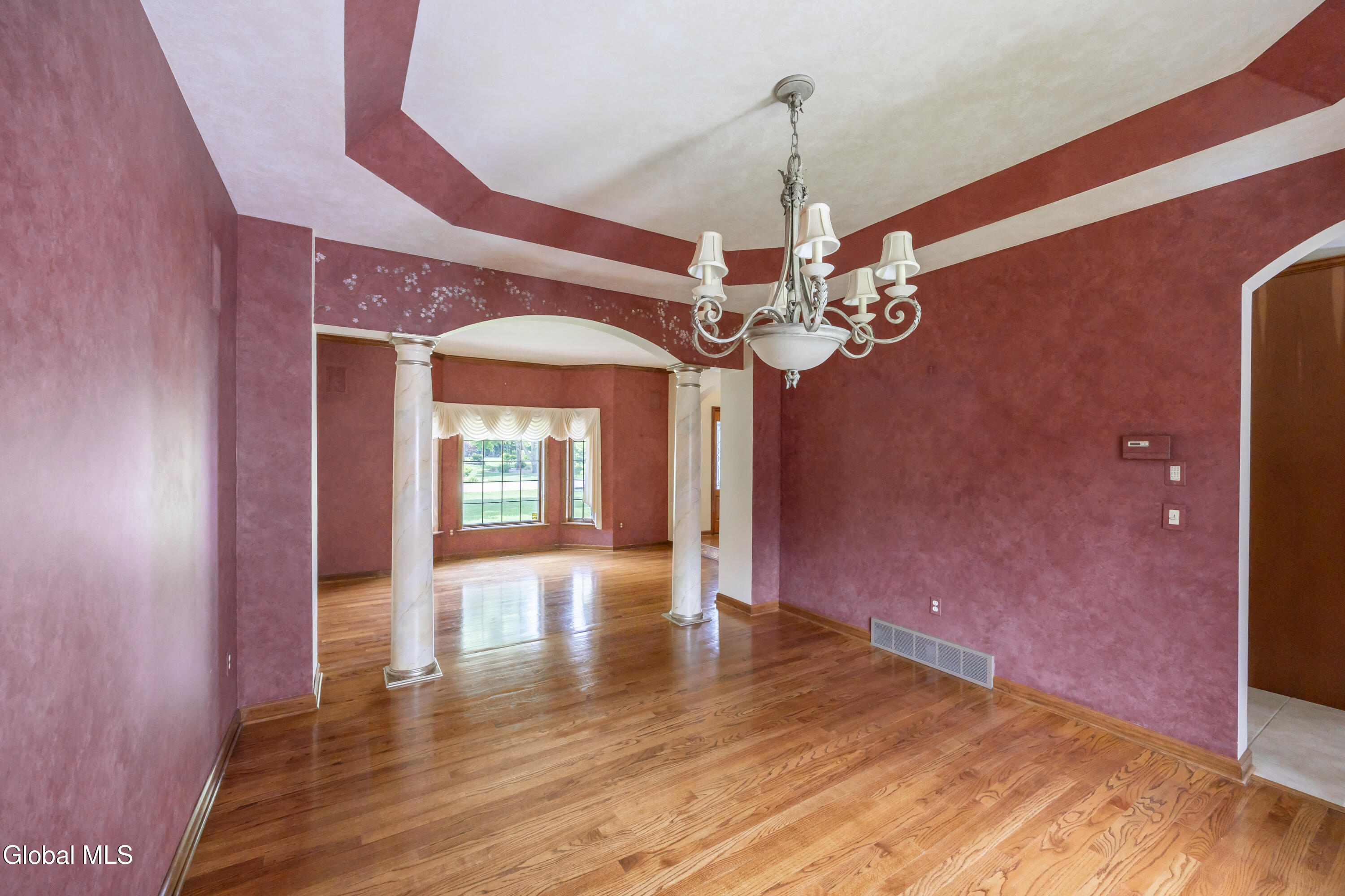 13 Devonshire Way Halfmoon NY 12065