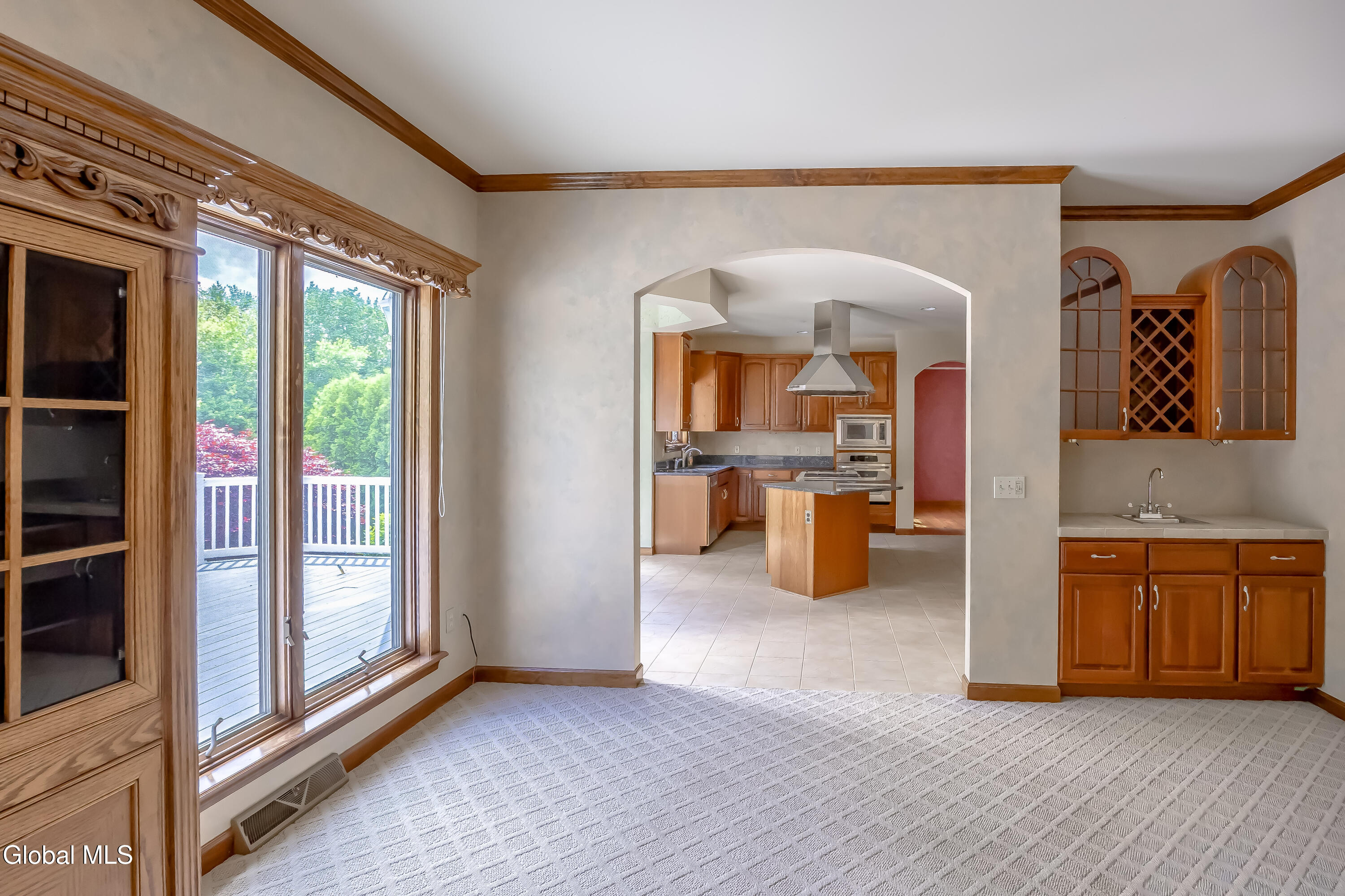 13 Devonshire Way Halfmoon NY 12065