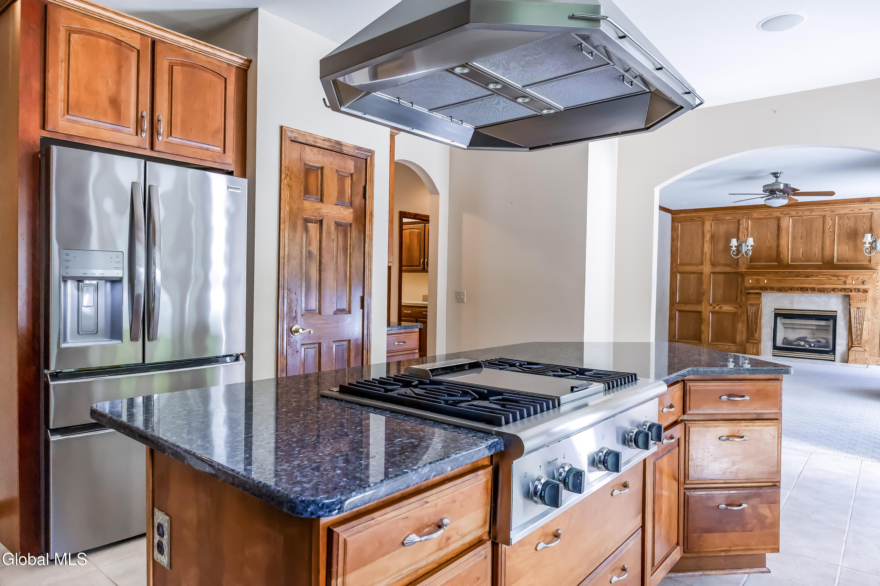 13 Devonshire Way Halfmoon NY 12065