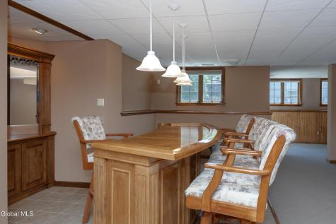 13 Devonshire Way Halfmoon NY 12065