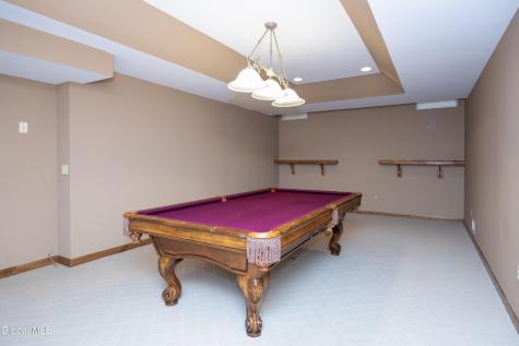 13 Devonshire Way Halfmoon NY 12065