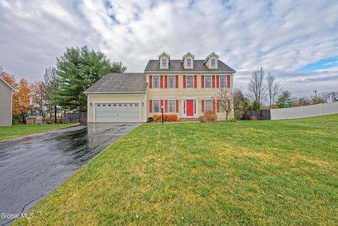 8 Jordan Lane Glenville NY 12302