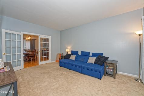 8 Jordan Lane Glenville NY 12302