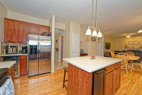 8 Jordan Lane Glenville NY 12302