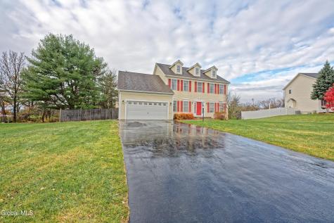 8 Jordan Lane Glenville NY 12302