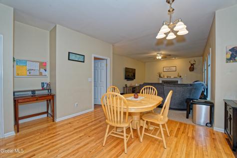 8 Jordan Lane Glenville NY 12302